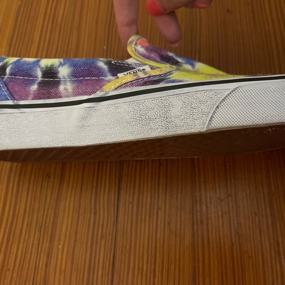 Tie Dye Vans - Picture 3 of 5